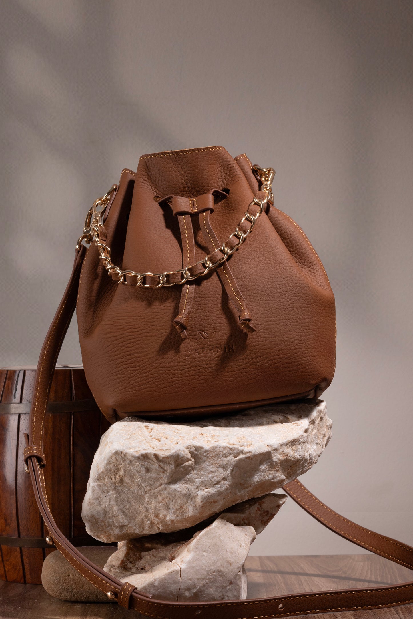 Skuldreveske- Sorellina Mini Bucket- Daphmin