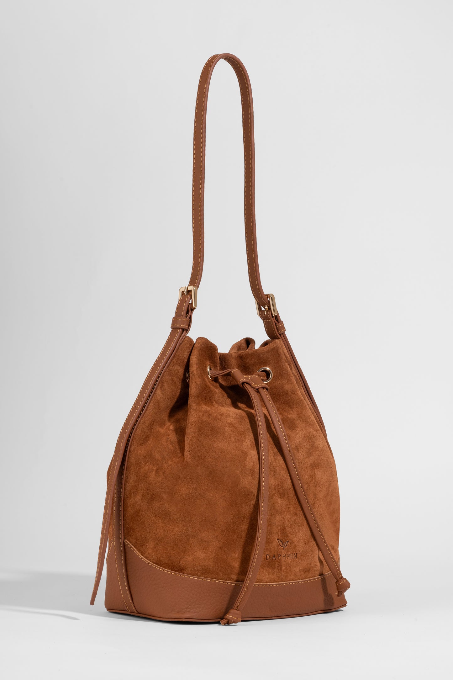 Skulderveske i semsket skinn- Sorella Suede Bucket- Daphmin