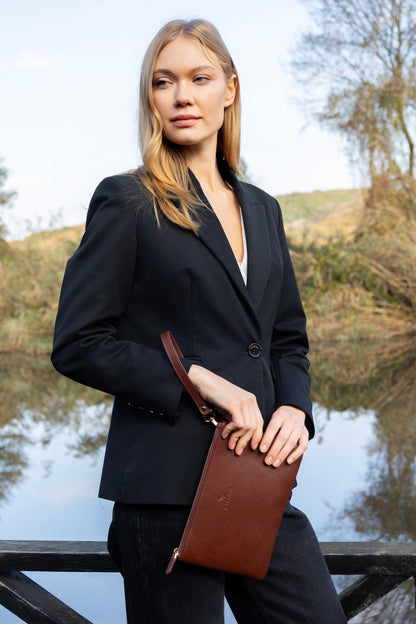 Crossbody Clutch- Daphmin