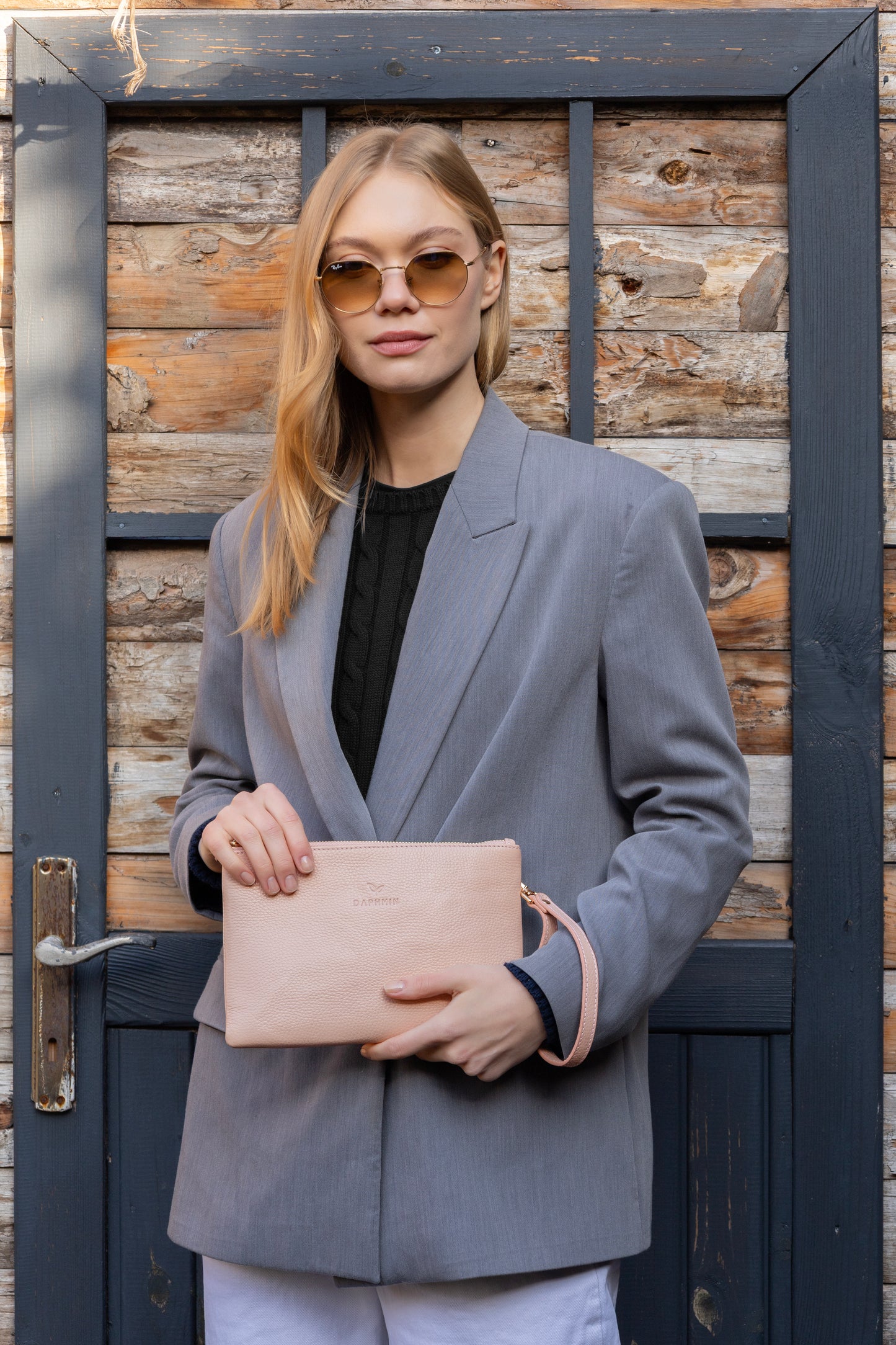 Crossbody Clutch- Daphmin